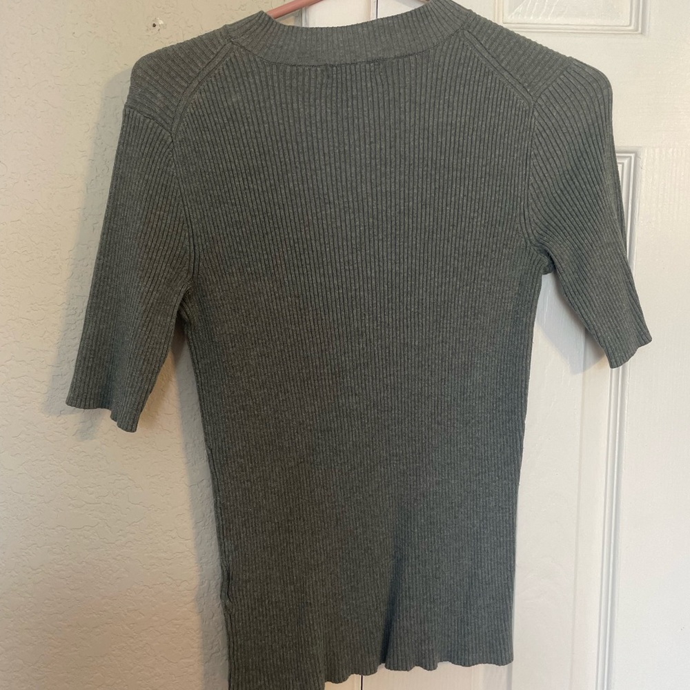 H&M business casual top!